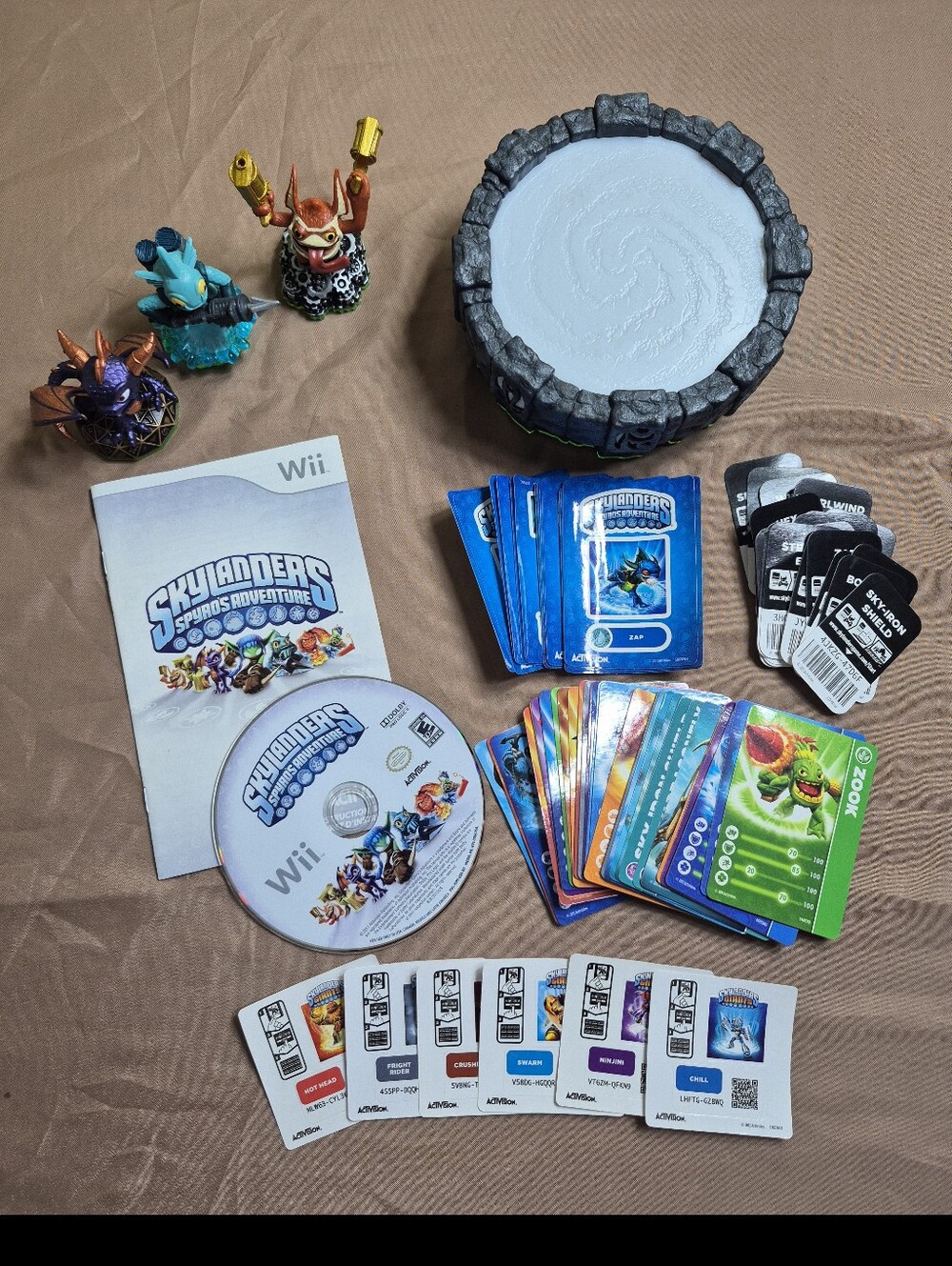 Skylanders Spyro’s Adventure Nintendo Wii Bundle 2011